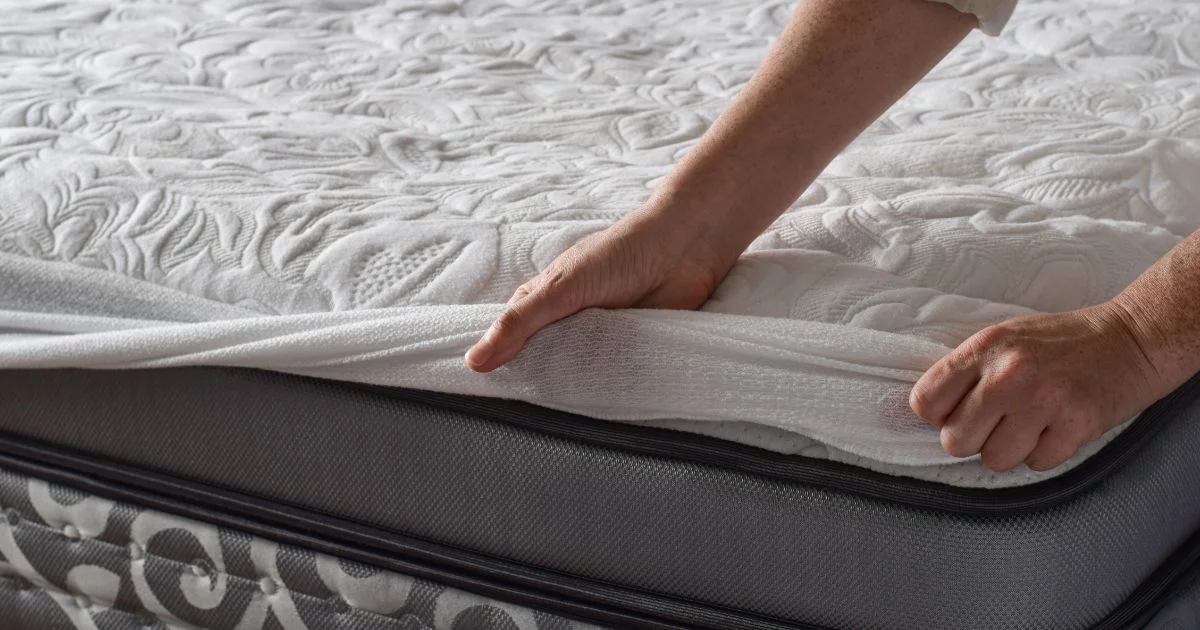 How to Transport a Mattress With Bed Bugs How to Transport a Mattress With Bed Bugs